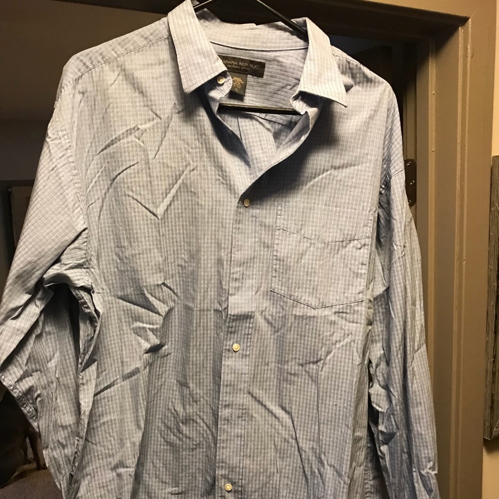 XL Banana Republic blue button down